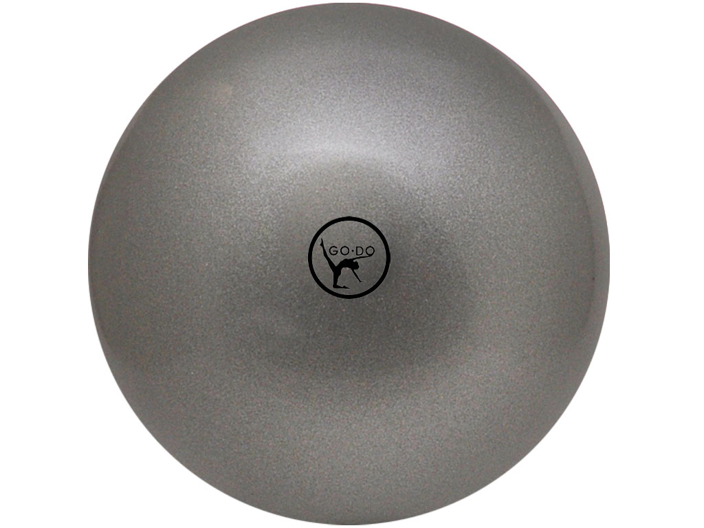 Мяч для художественной гимнастики GO DO. Диаметр 15 см. Цвет: серебро. Производство: Россия.
