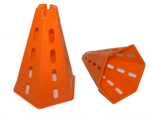 Пирамида для разметки поля с боковыми отверстиями: О-992-6  купить оптом у поставщика sprinter-opt.ru