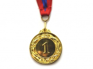 Медаль спортивная с лентой 1 место d - 4,5 см :450-1 купить оптом у поставщика sprinter-opt.ru