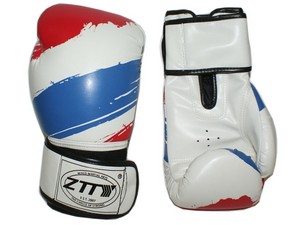 Перчатки боксёрские 6 oz: ZTTY-3G-6-Б Цвет - белый с синими и красными вставками.