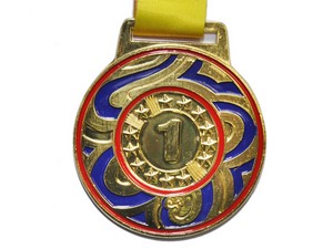 Медаль спортивная с лентой 1 место d - 7 см :1902-Y-1 купить оптом у поставщика sprinter-opt.ru