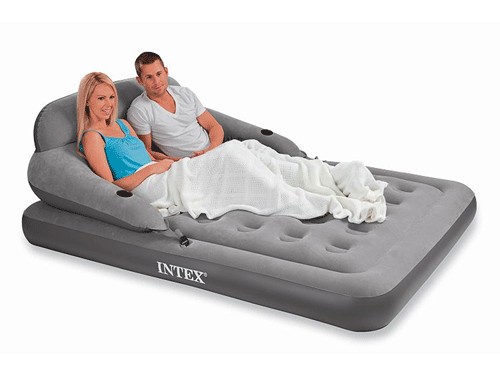 Надувная диван кровать Intex  В подлокотники встроены держатели для напитков. Спинку можно отстегнуть и получится полноценное спальное место.  В комплекте сумка. Размеры спального места: 203 cм х 152 см. Макс нагрузка: 273 кг. :(68916):